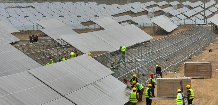 Geração de energia fotovoltaica de 500.000 quilowatts em Yecheng, Xinjiang